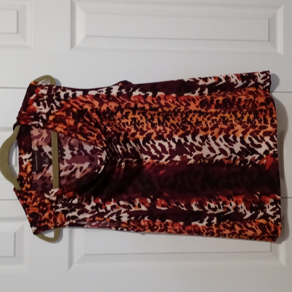 LAST CHANCE Sleeveless top - Picture 1 of 4